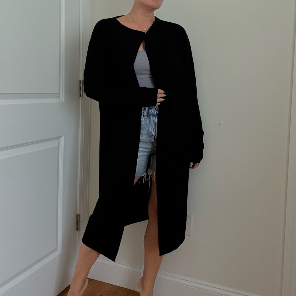 Katherine Barclay Black Fine Knit Cardigan